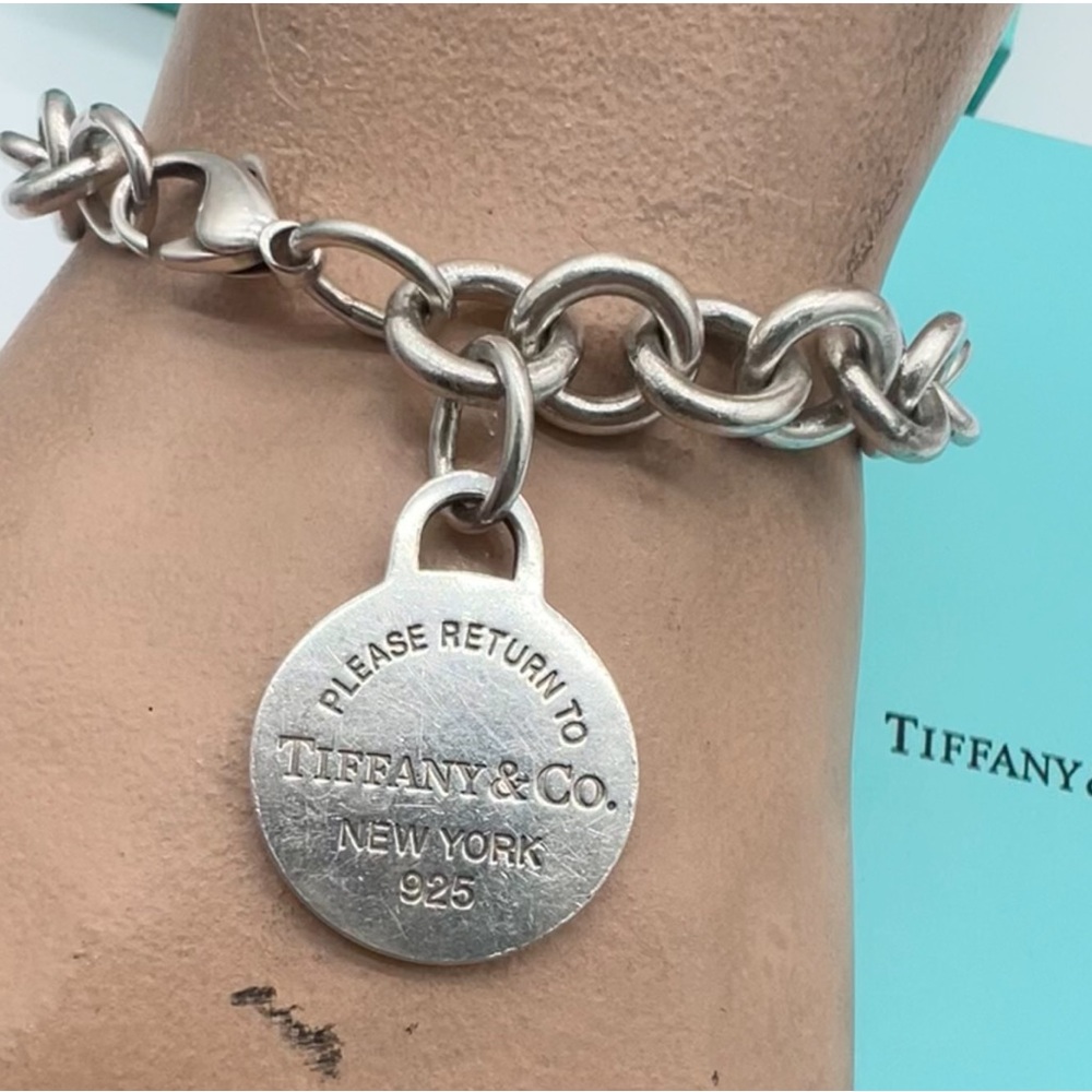 🔴Authentic TIFFANY & CO Sterling Silver RTT Round Tag Charm Bracelet🔴